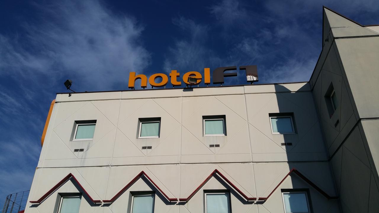 hotelF1 Lyon Isle D'Abeau Ouest St Exupery Saint-Quentin-Fallavier Exterior foto