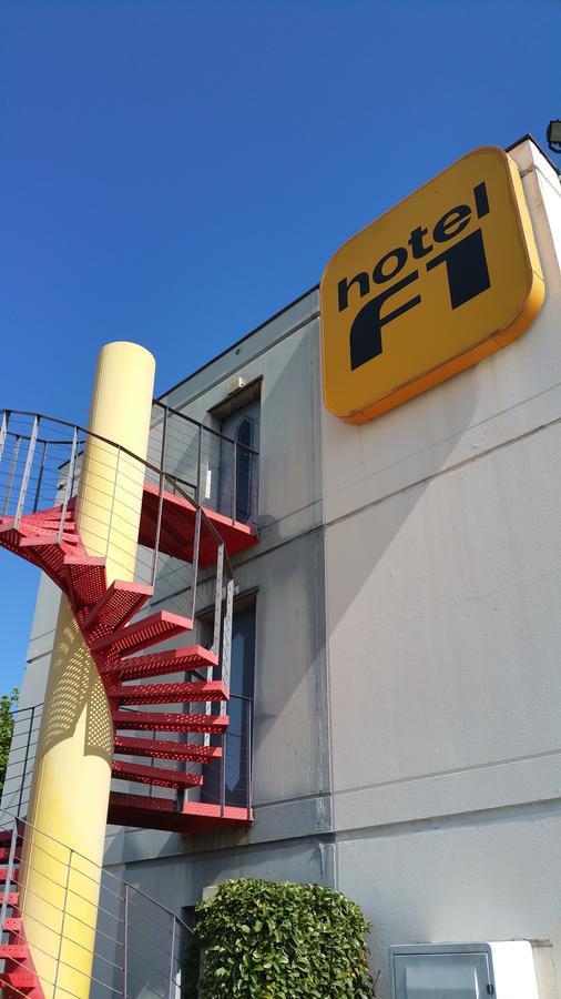 hotelF1 Lyon Isle D'Abeau Ouest St Exupery Saint-Quentin-Fallavier Exterior foto